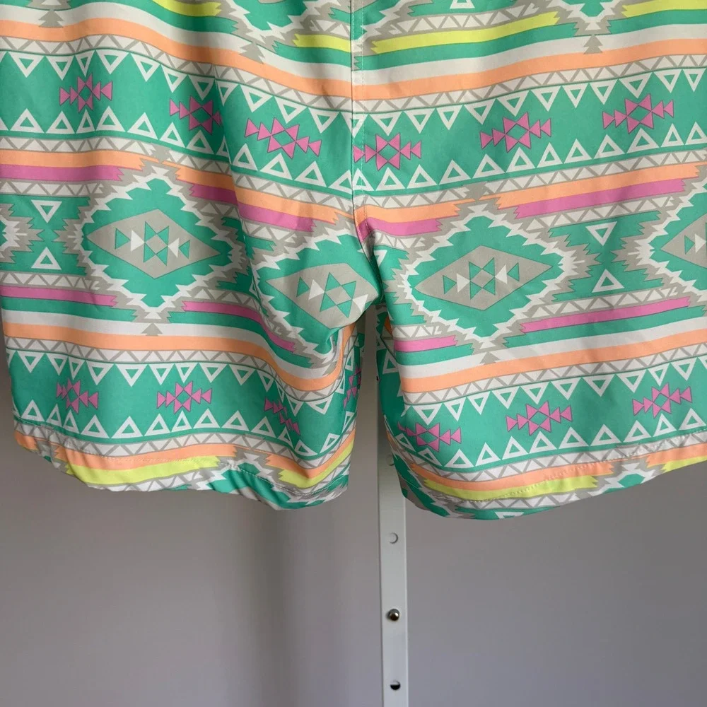 Chubbies XXL Swim Trunks Shorts Aztec Geometric Print Drawstring‎ Menswear